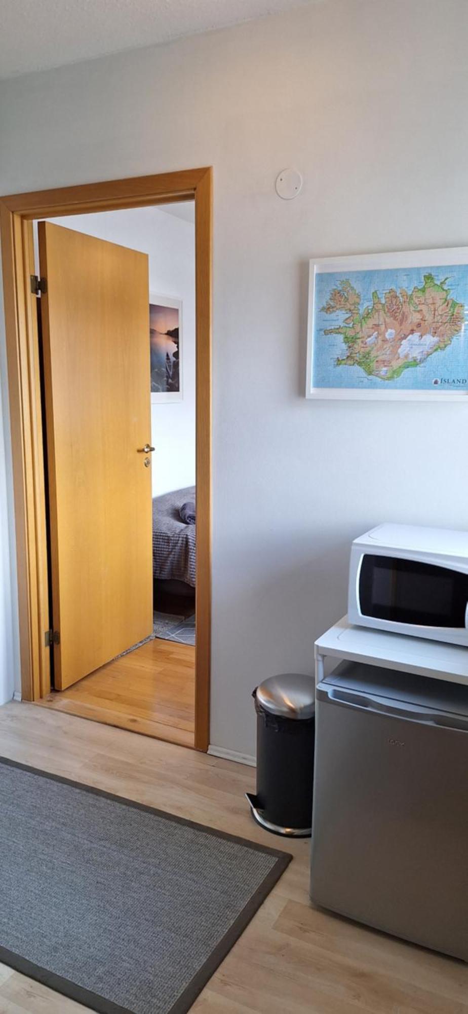 Private Room, Close To A Swimming Pool Privatunterkunft *
