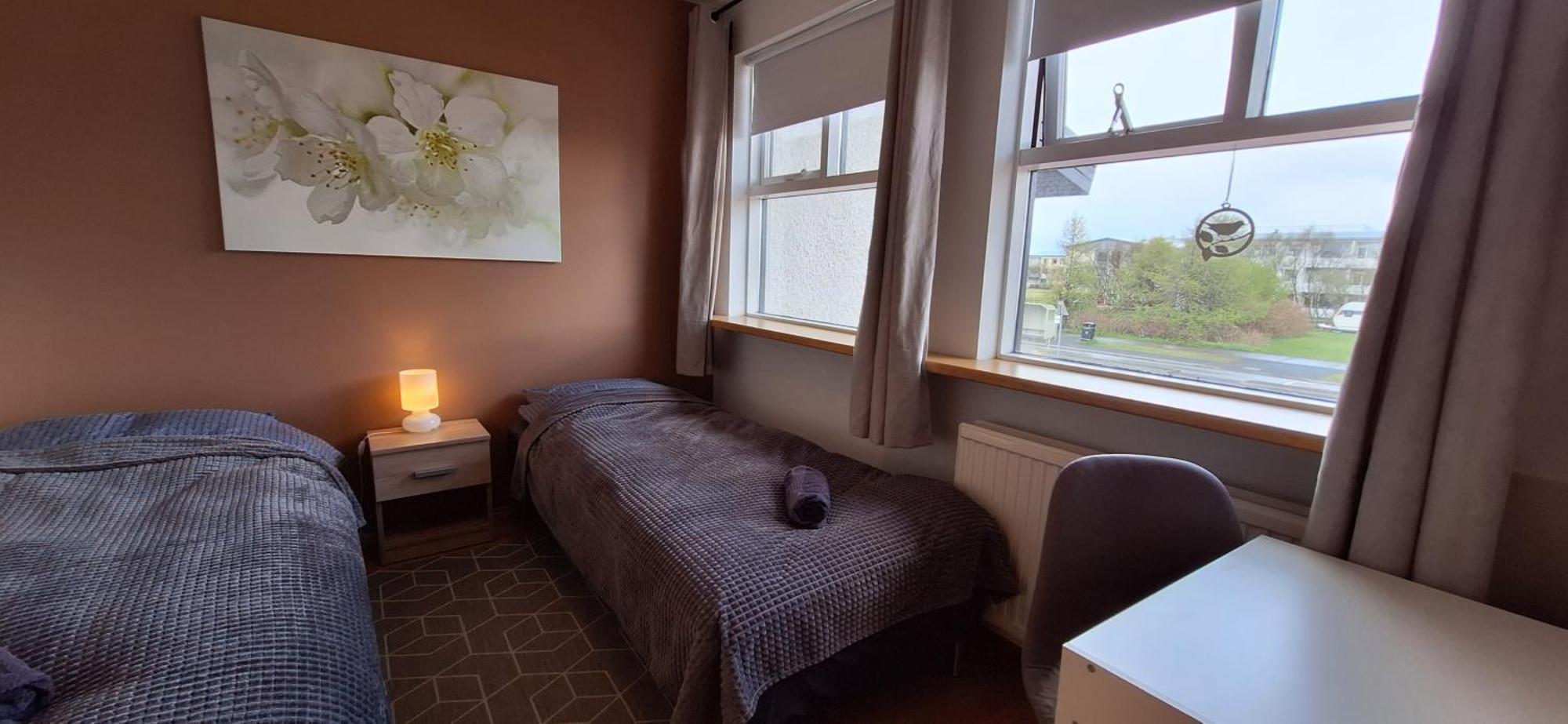 Private Room, Close To A Swimming Pool Reykjavík